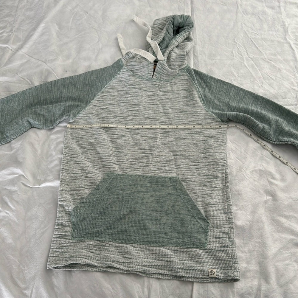 Green Free Planet Men’s Medium Hoodie